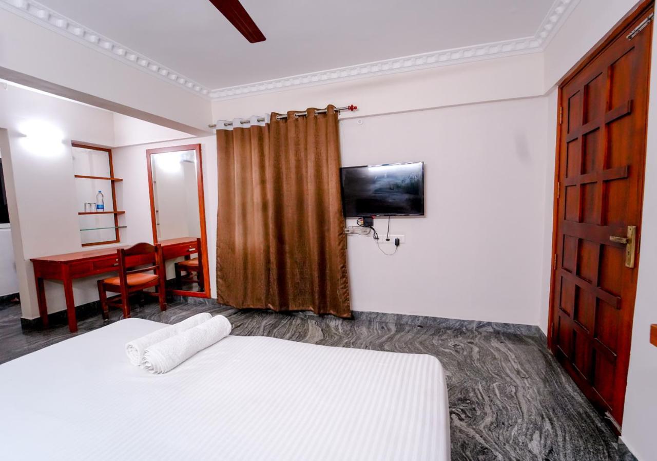 Luxe Vue - Premium Hotel Thiruvananthapuram Eksteriør billede